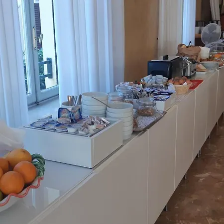 Tre Corone Hotell Garda (Verona)