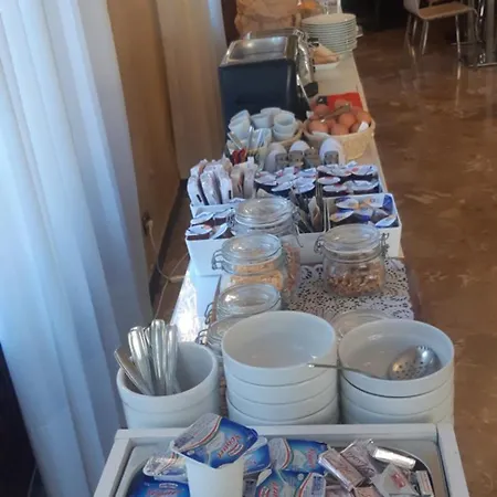 Tre Corone Hotel 3*
